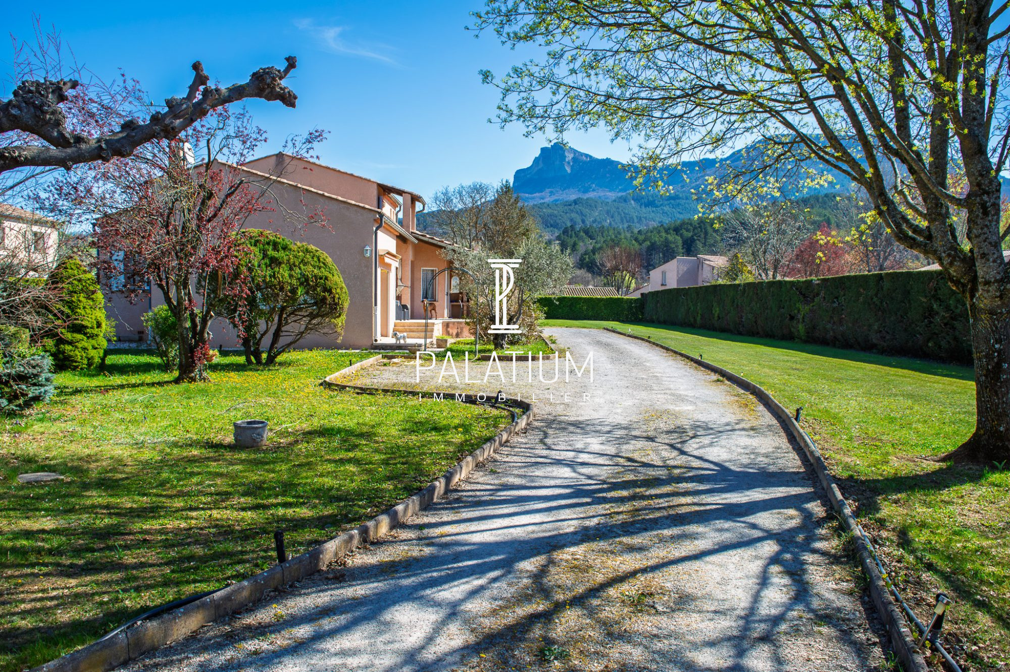 Maison 3 pièces 140 m² · à Sisteron · 140 m² · 420 000 €