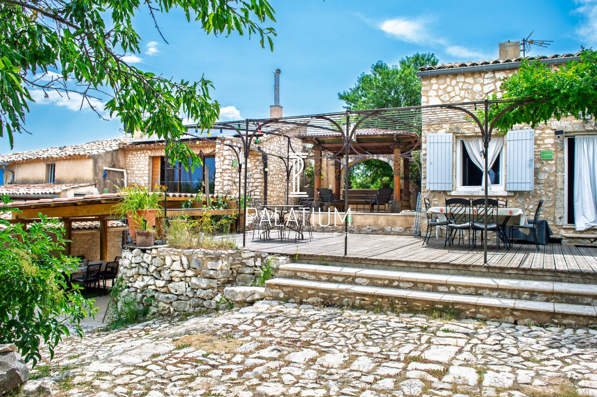 Maison 5 pièces 165 m² · à Sault · 165 m² · 449 000 €