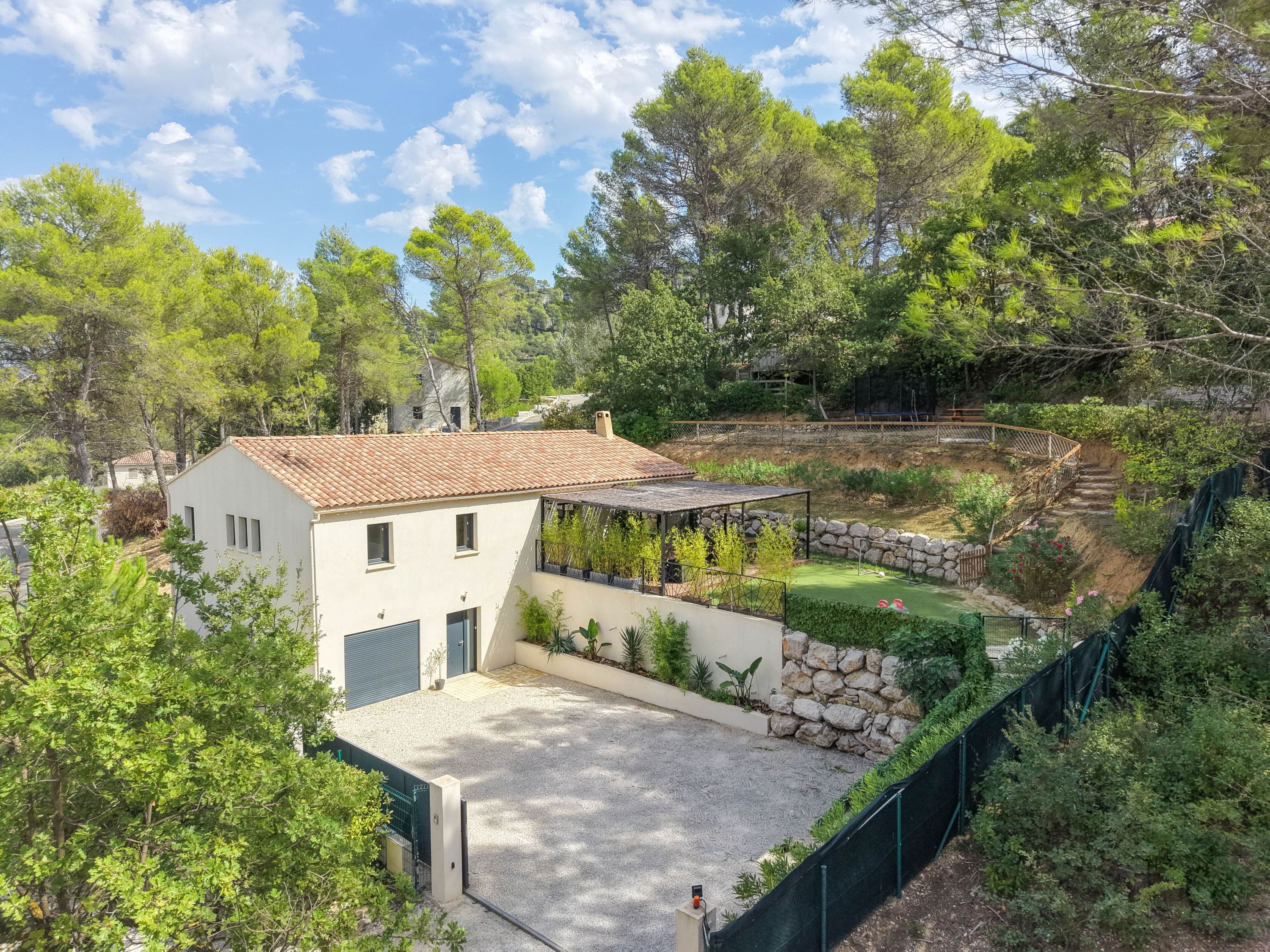Maison à La Roque d'Anthéron