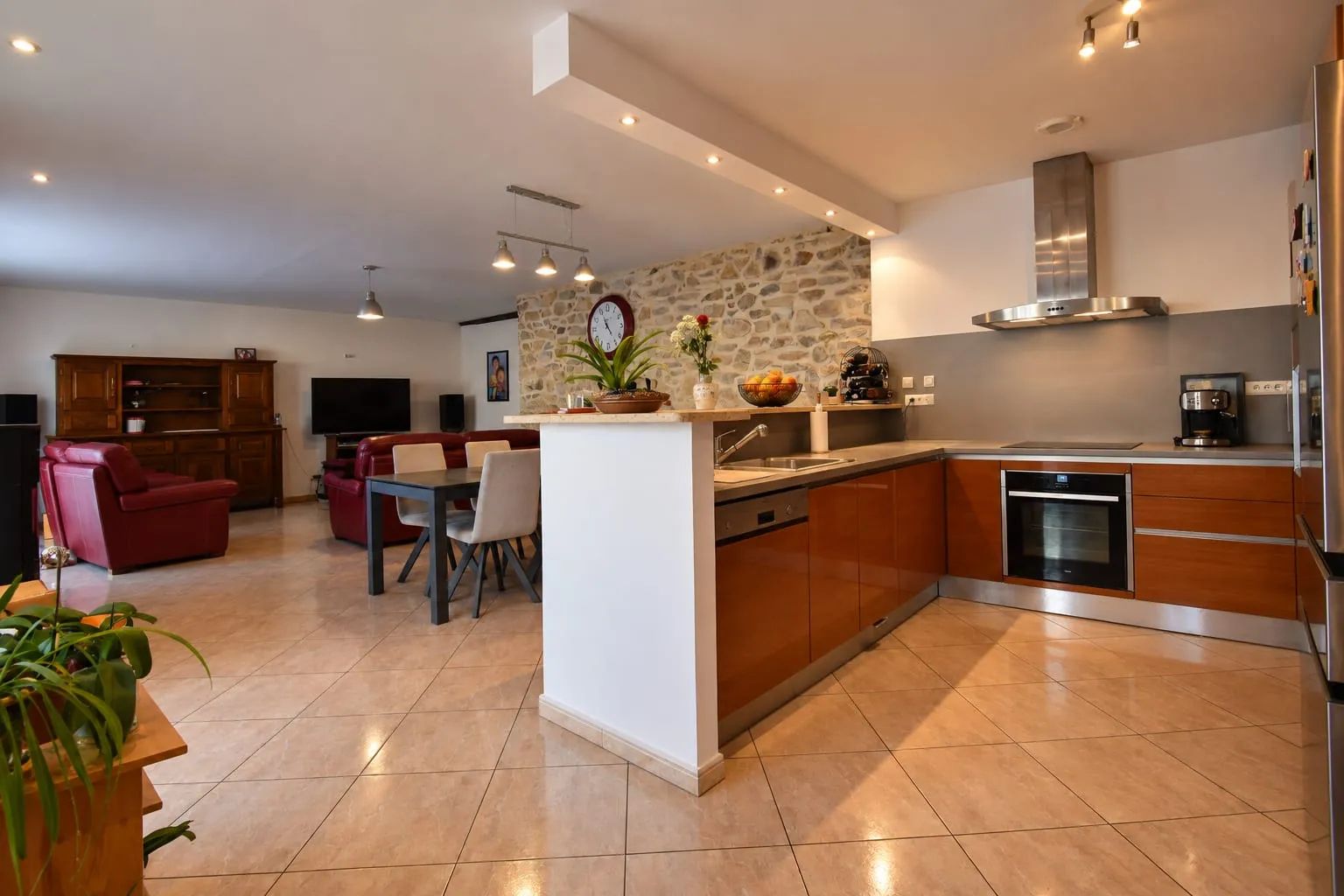 Maison à Vinon-sur-Verdon, photo 3