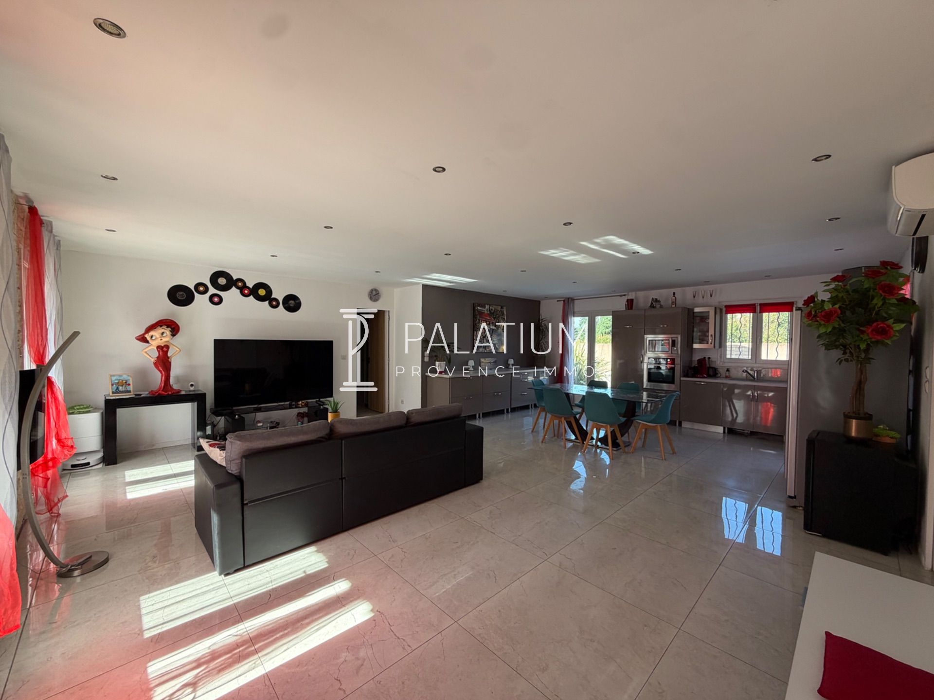 Maison à Sénas, photo 5