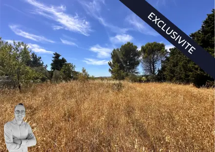 Terrain à La Fare-les-Oliviers