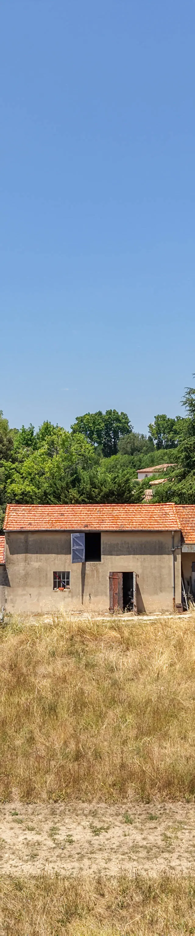 Corps de ferme à rénover - Aix en Provence à Aix en Provence