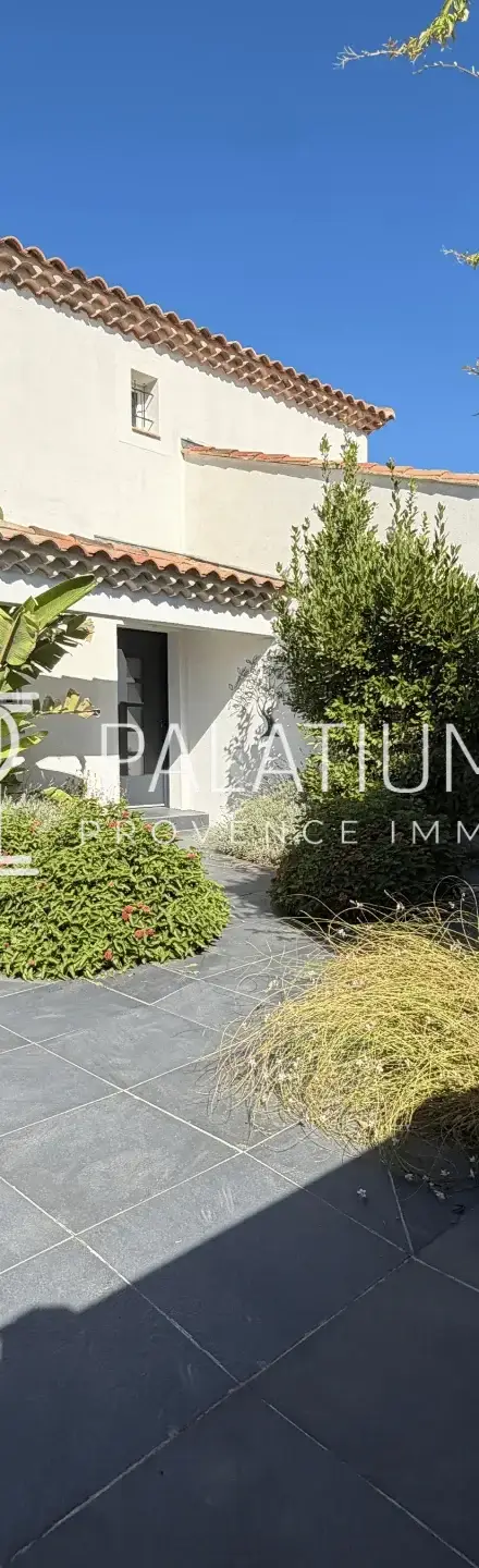 Maison à La Fare les Oliviers