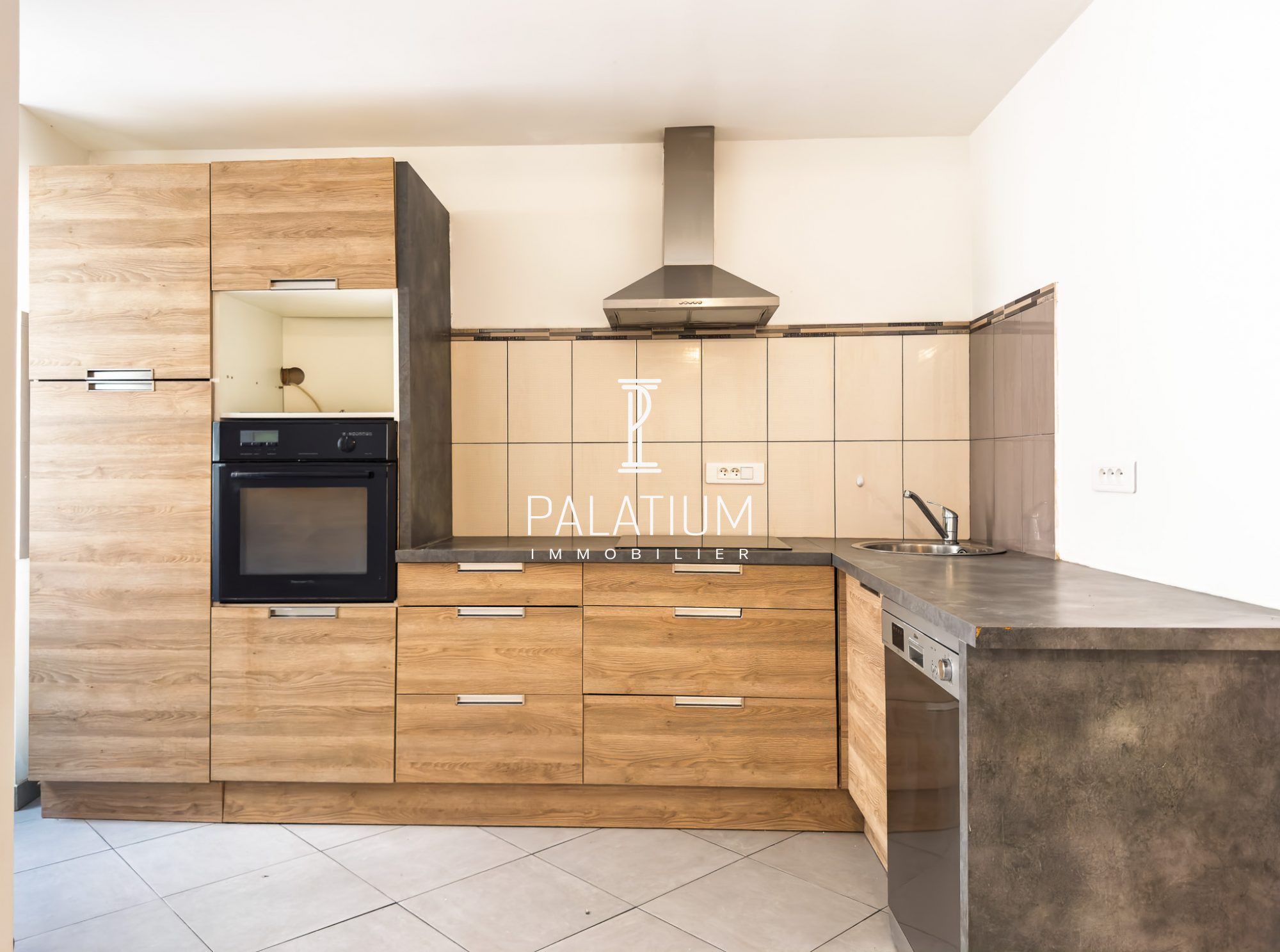 Maison à Oraison, photo 2