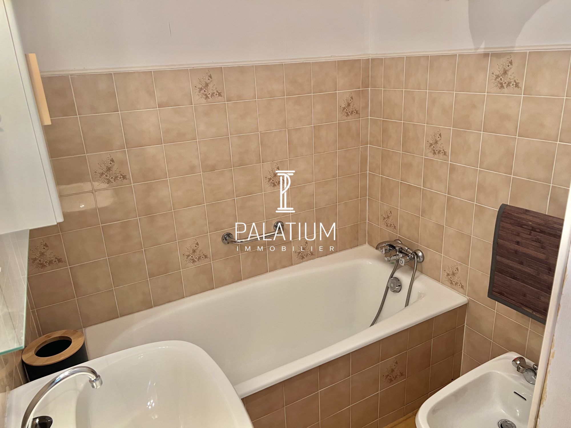 Appartement à Gréoux-les-Bains, photo 5