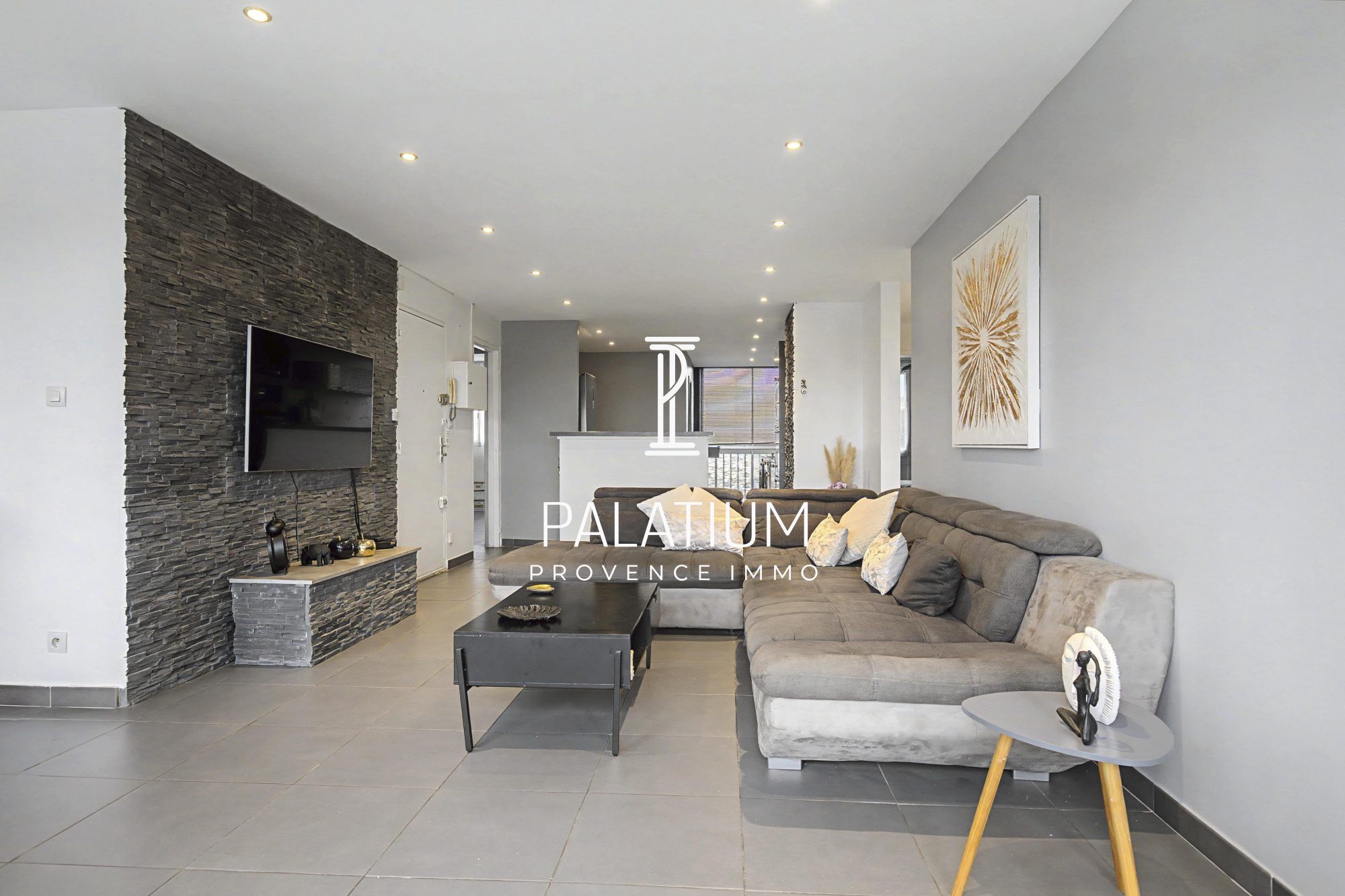 Appartement à Salon-de-Provence, photo 2