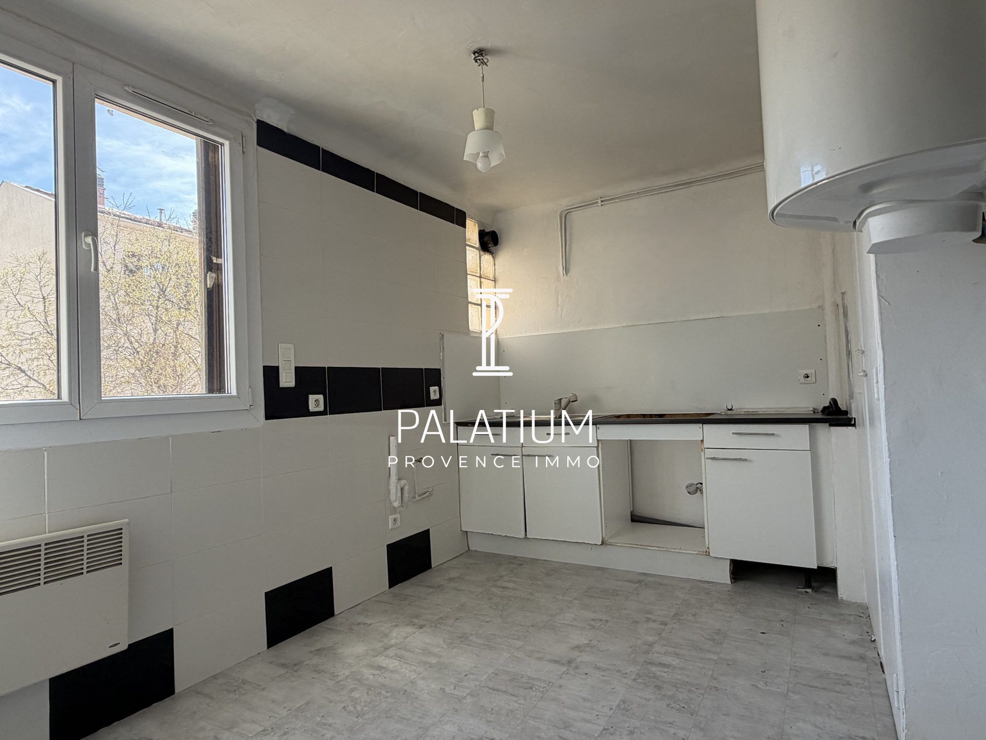 Appartement à Salon-de-Provence, photo 5