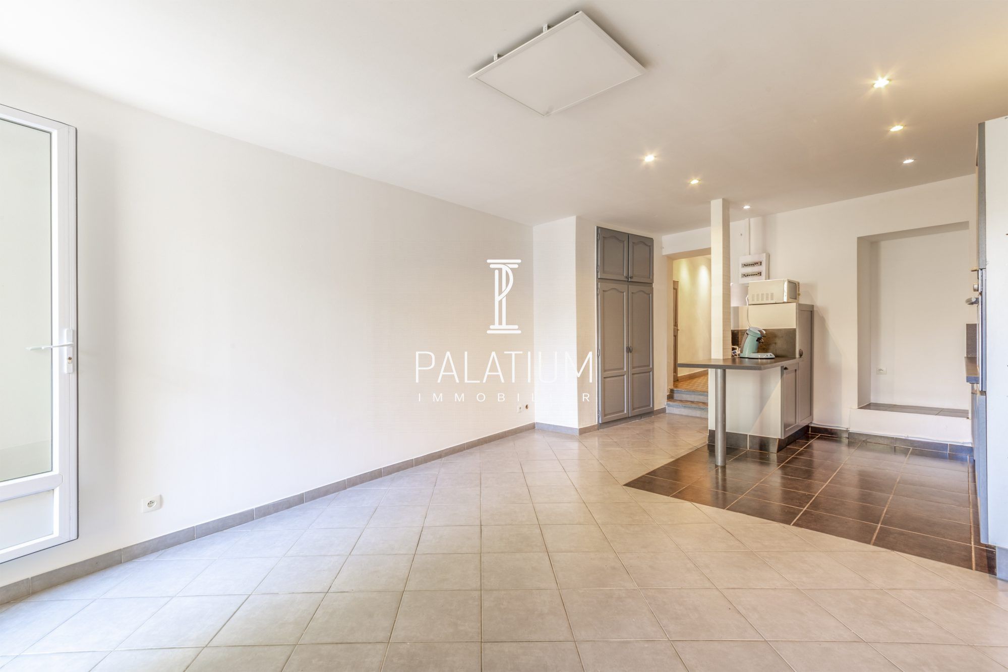 Appartement à Gréoux-les-Bains, photo 2
