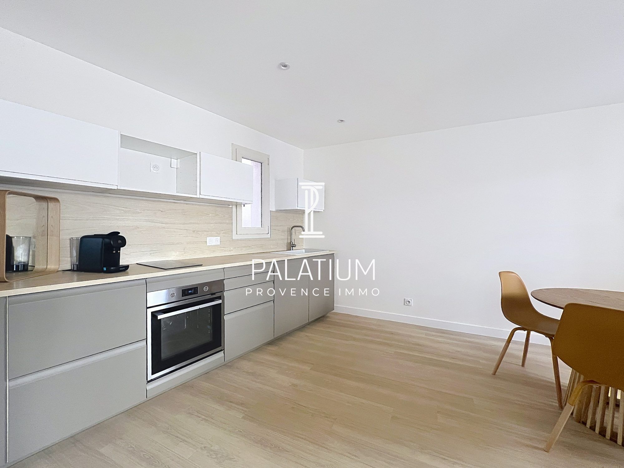 Appartement à Trets, photo 5