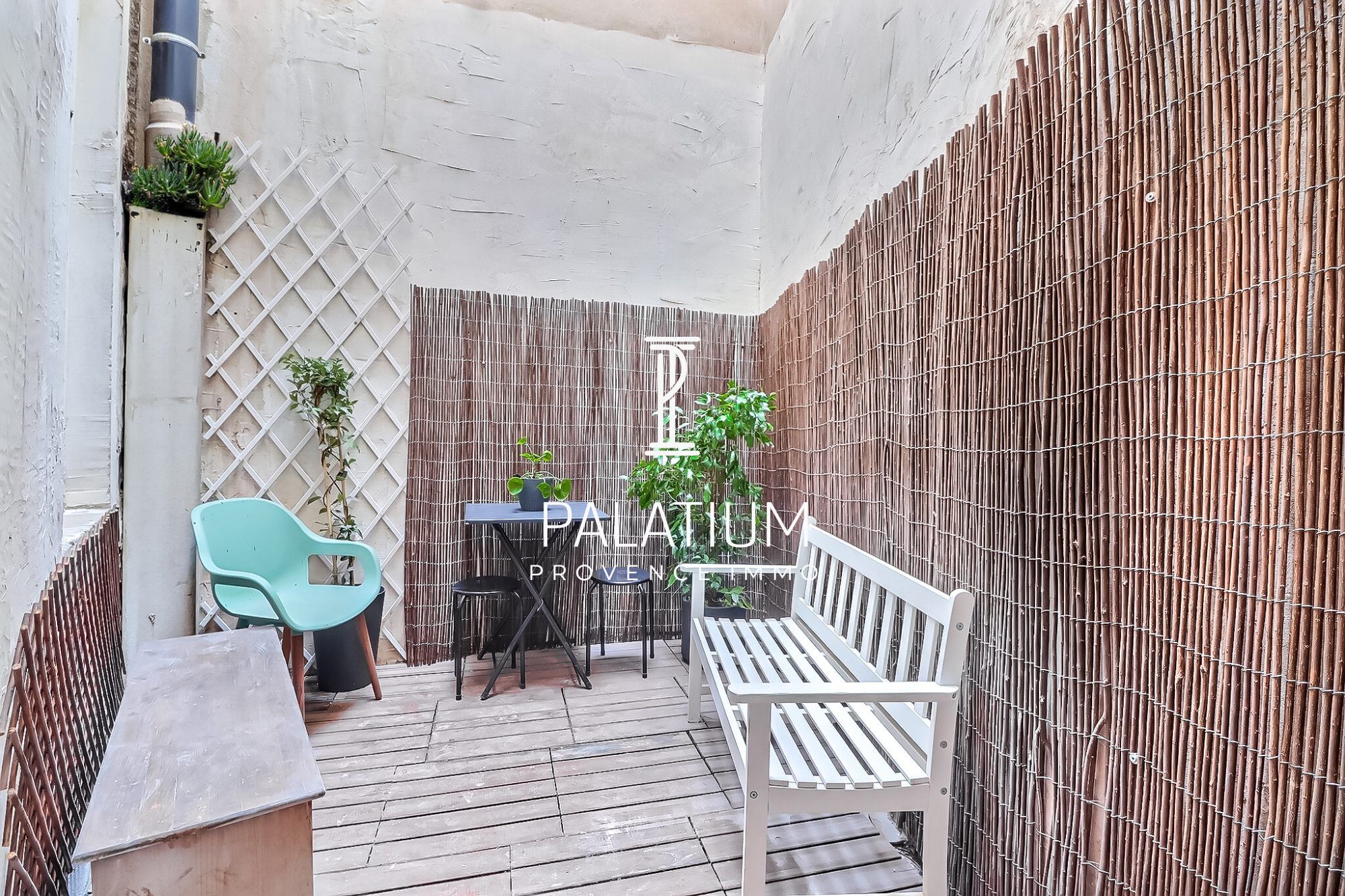 Appartement à Nîmes, photo 2
