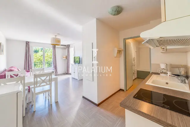 Appartement T2 Meublé avec terrasse à Gréoux-les-Bains