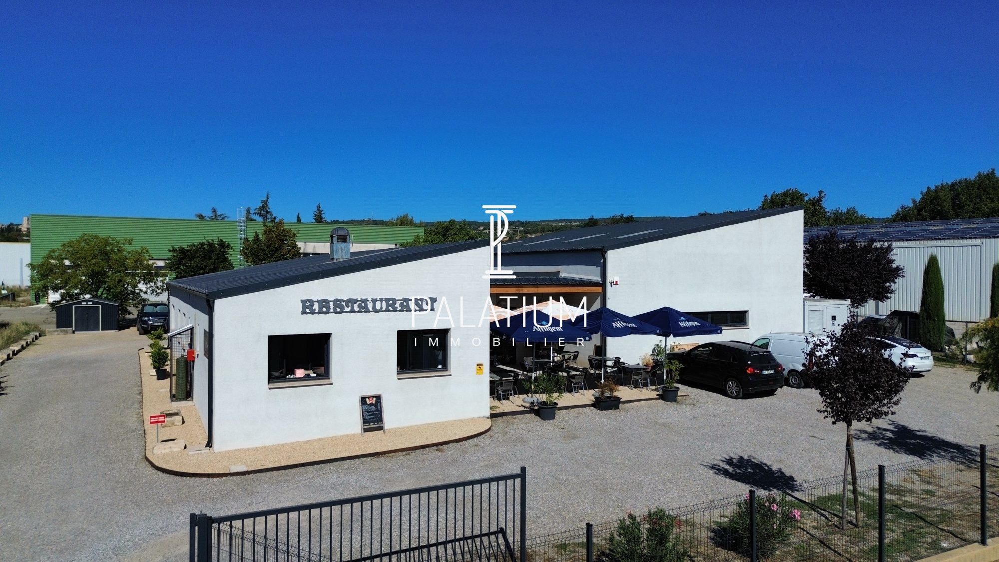 Commerce à Forcalquier, photo 2