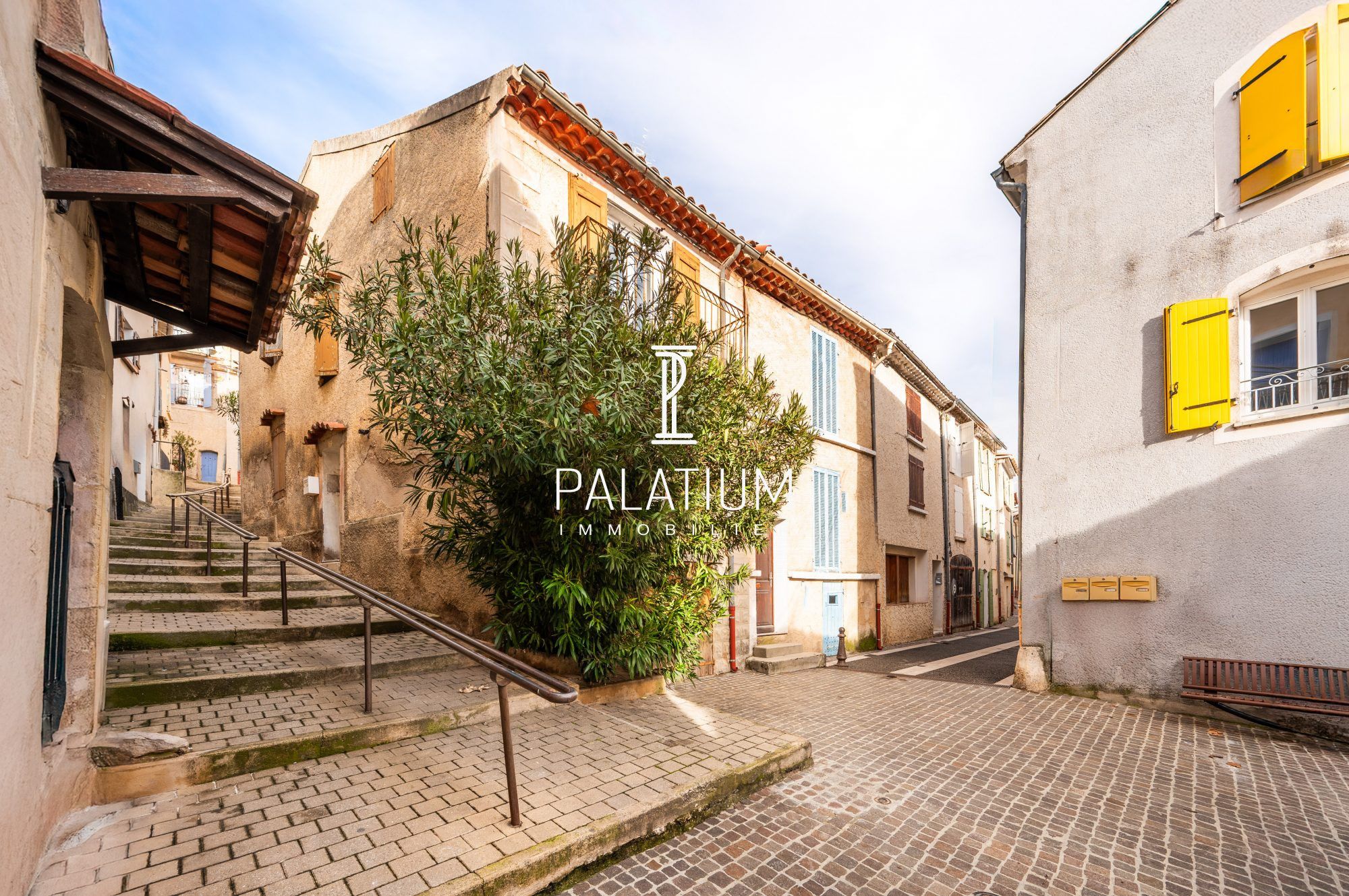 Appartement à Gréoux-les-Bains, photo 2