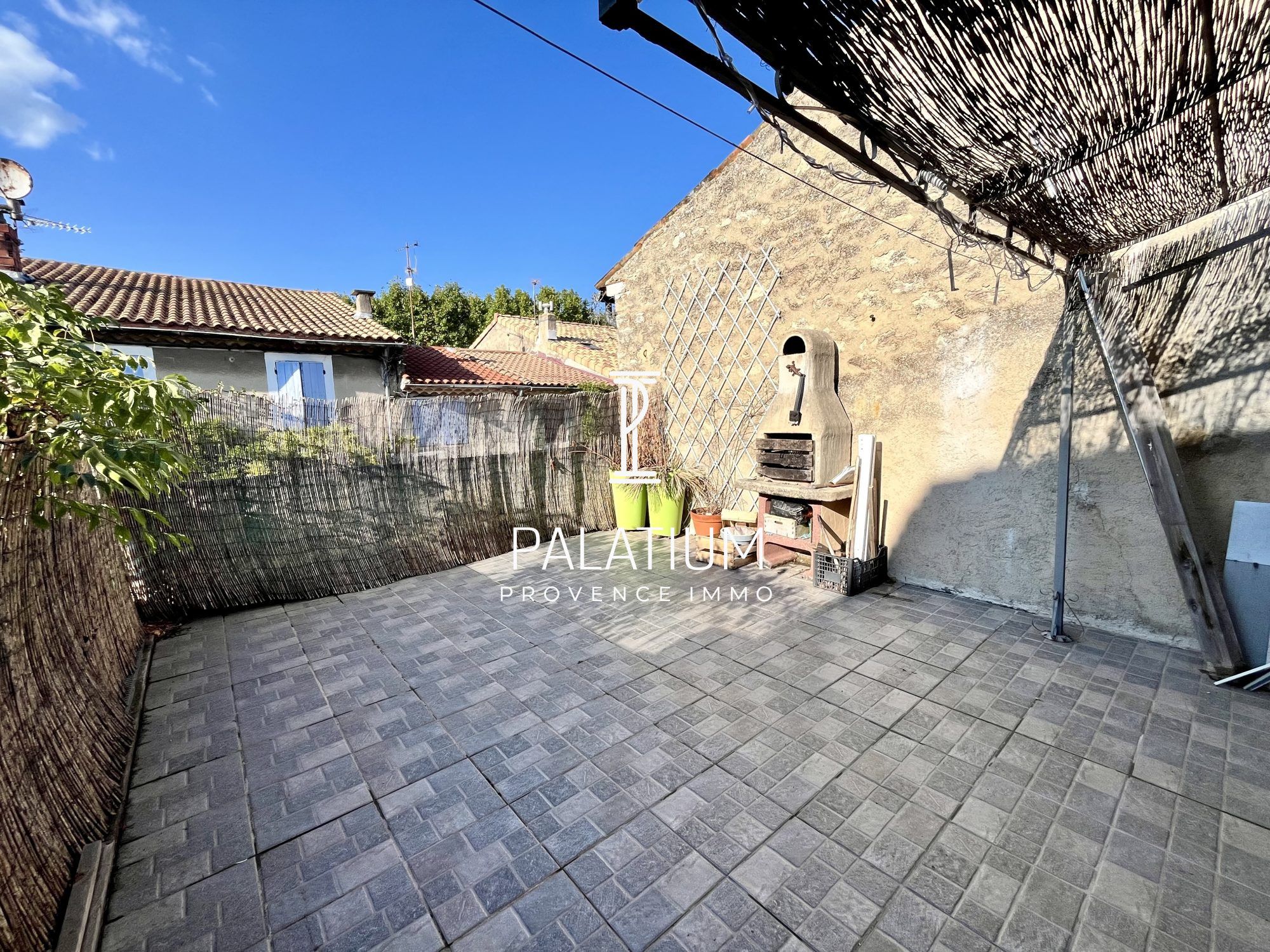 Maison à Charleval, photo 3