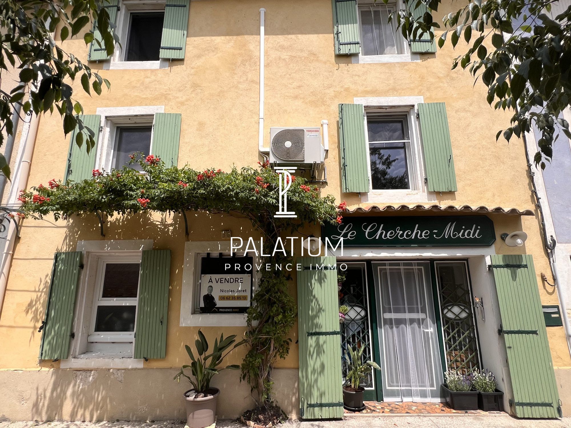 Maison à Charleval