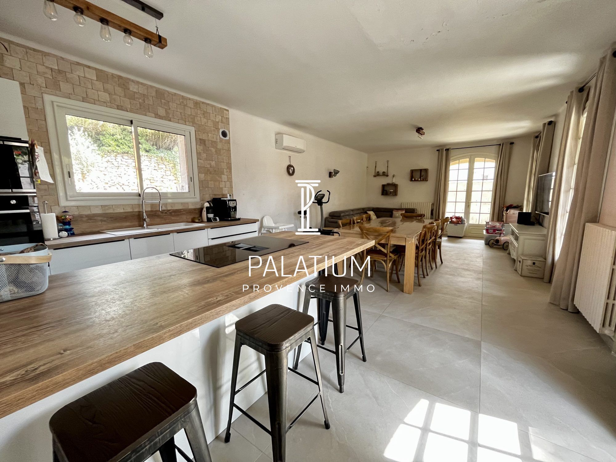 Maison à Salon-de-Provence, photo 3