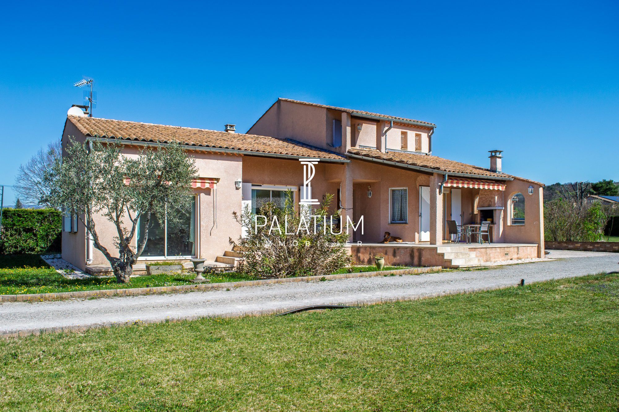 Maison à Sisteron, photo 2