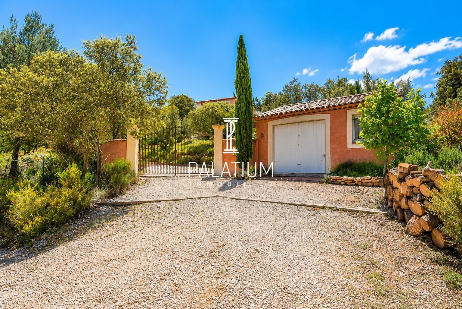 Maison à Saint-Julien, photo 3