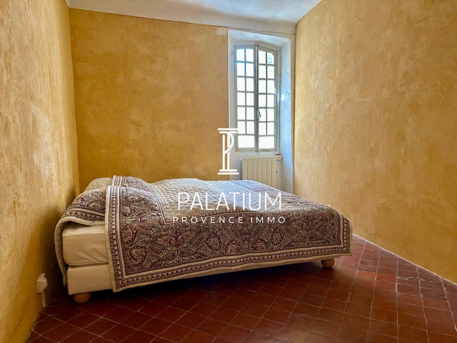 Maison à Saint-Saturnin-lès-Apt, photo 5