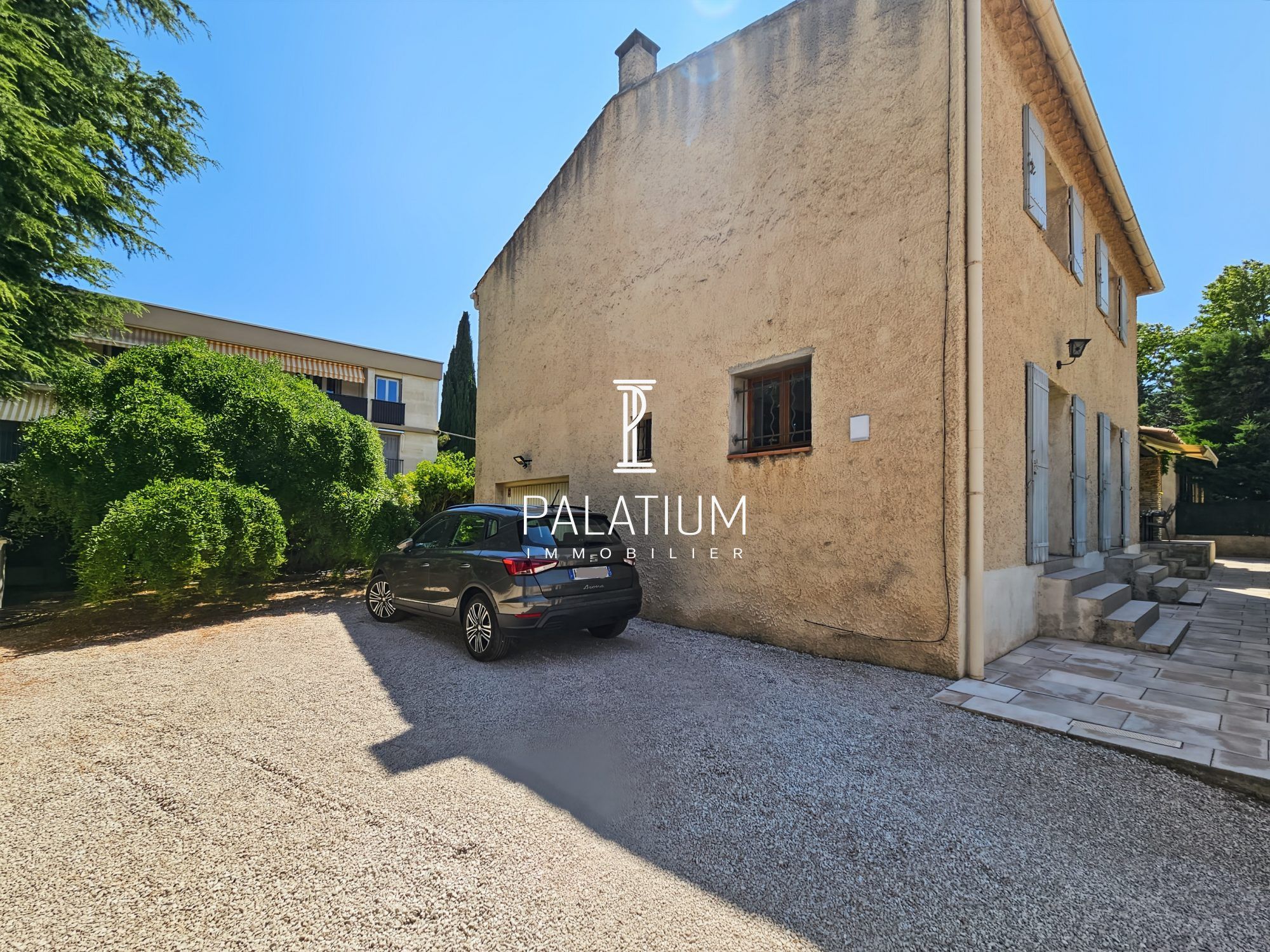 Maison à Aix-en-Provence, photo 2