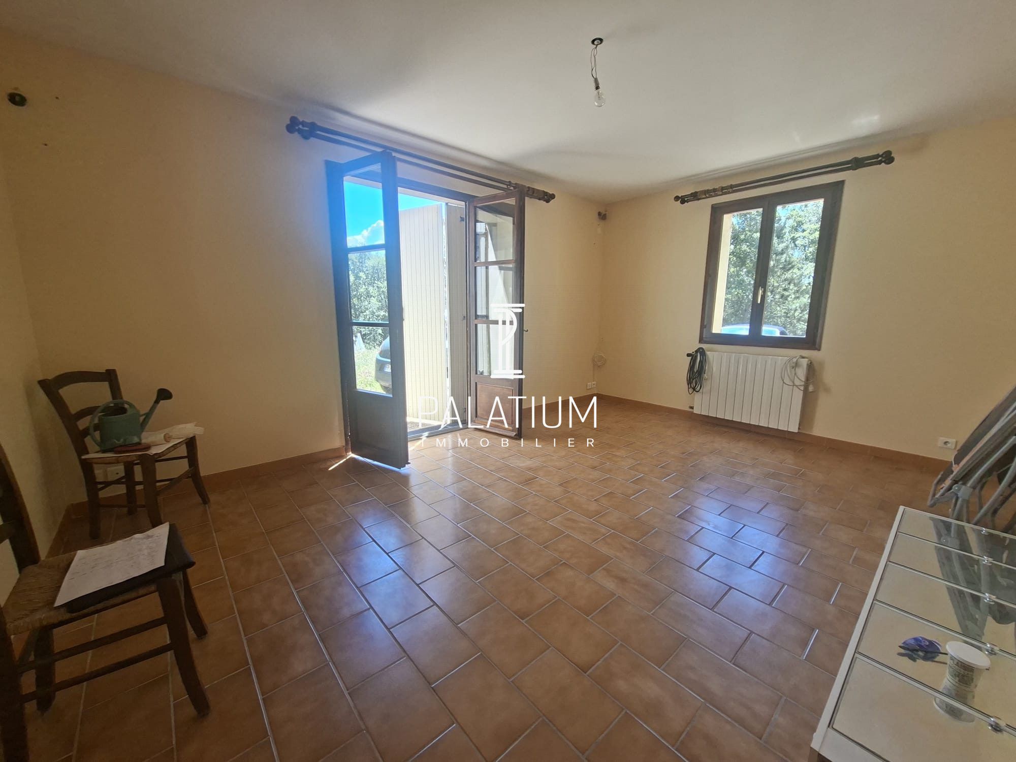 Maison à Mézel, photo 4