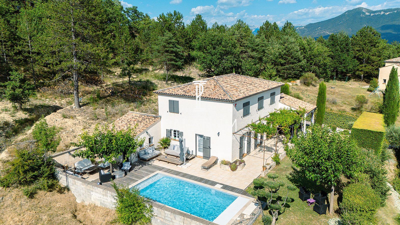 Maison à Aiglun, photo 3