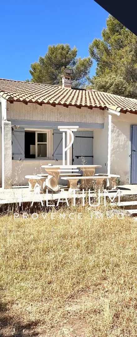 Maison à Jouques