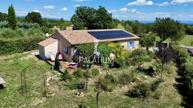 Superbe maison de plain pied sans travaux à Reillanne