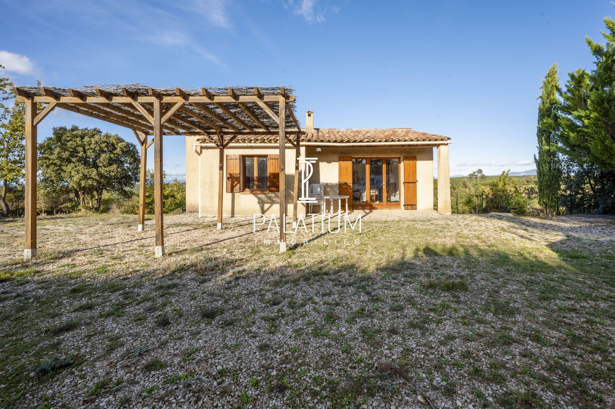 Maison à Esparron-de-Verdon, photo 2