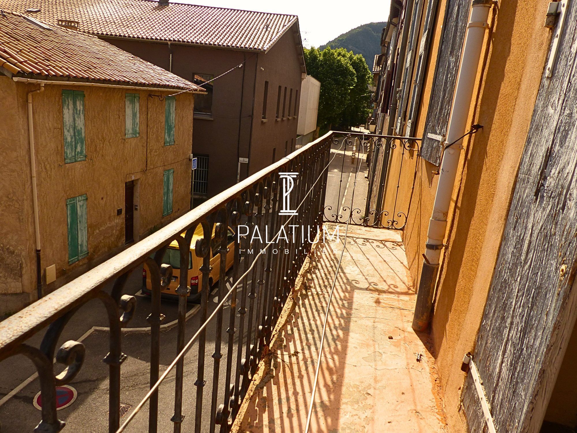 Maison à Digne-les-Bains, photo 2