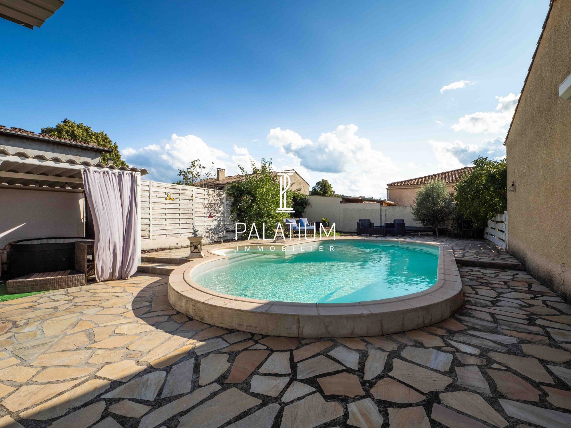 Maison à Digne-les-Bains, photo 2