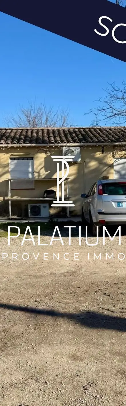 Local professionnel à Salon-de-Provence
