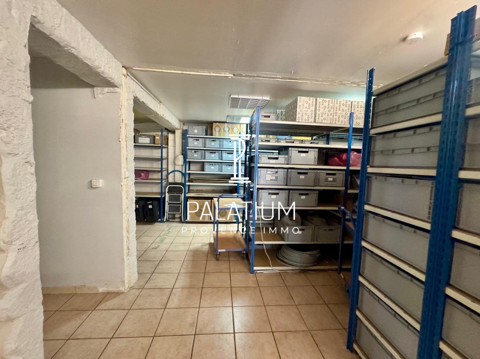 Local professionnel à Lançon-Provence, photo 4